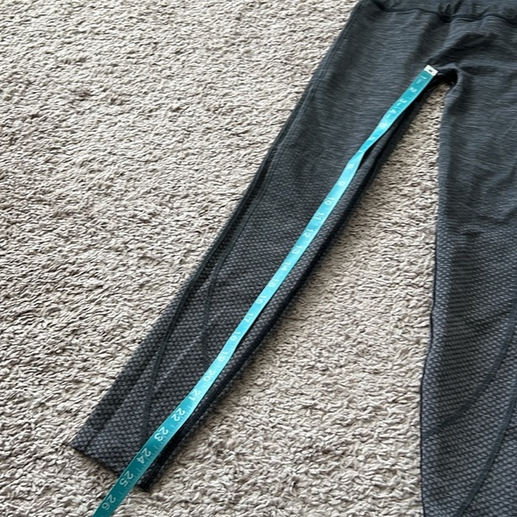 Lululemon Grey Compression Wunder Under Leggings - Picture 10 of 11